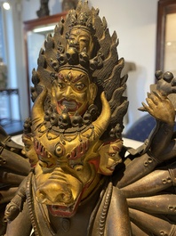 Statuette de Yamantaka en bronze dor&eacute;, Sino-Tibet, probablement 17/18&egrave;me