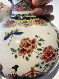 Kendi en porcelaine de Chine famille rose &agrave; d&eacute;cor d'une sc&egrave;ne du 'Xi Xiang Yi', Yongzheng