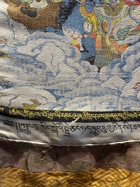 Een Chinese gewoven thangka van een Shambhala koning, Republiek