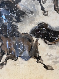 Ma Xinle 馬欣樂 (1963-): 'Douze chevaux dans la neige', encre et couleurs sur papier, dat&eacute; 1993