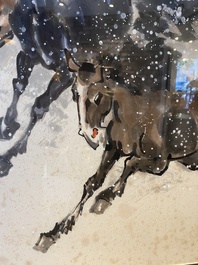 Ma Xinle 馬欣樂 (1963-): 'Douze chevaux dans la neige', encre et couleurs sur papier, dat&eacute; 1993