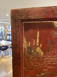 Ecran de table en bois dor&eacute;, laqu&eacute; et polychrom&eacute;, Chine, Shanxi, 16/17&egrave;me