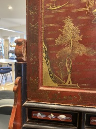 Ecran de table en bois dor&eacute;, laqu&eacute; et polychrom&eacute;, Chine, Shanxi, 16/17&egrave;me