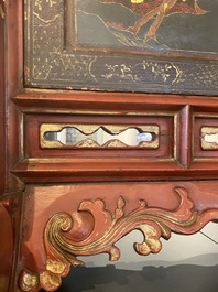 Ecran de table en bois dor&eacute;, laqu&eacute; et polychrom&eacute;, Chine, Shanxi, 16/17&egrave;me