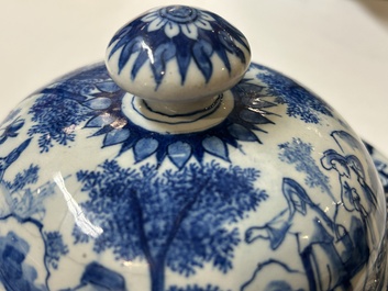 Tr&egrave;s rare pot &agrave; posset en fa&iuml;ence de Delft en bleu et blanc, d&eacute;but du 18&egrave;me
