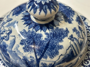 Tr&egrave;s rare pot &agrave; posset en fa&iuml;ence de Delft en bleu et blanc, d&eacute;but du 18&egrave;me