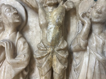 Relief en alb&acirc;tre sculpt&eacute; repr&eacute;sentant 'La crucifixion', Nottingham, Angleterre, 15&egrave;me