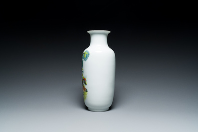 A Chinese vase with printed decoration of rabbits, Huai Ren Tang 懷仁堂 mark, Cultural Revolution, dated 1962