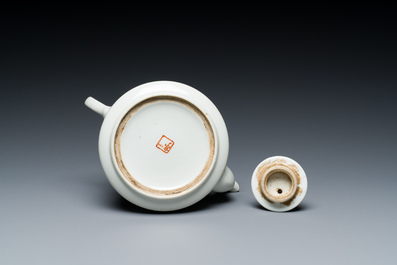 A Chinese qianjiang cai teapot and cover, signed Wang Xiaoting 汪小亭, dated 1950