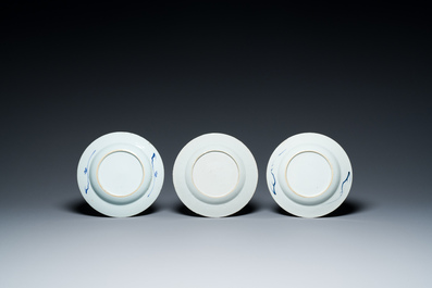 14 Chinese blauw-witte en verte-Imari borden, Kangxi/Qianlong