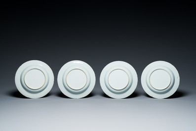 14 Chinese blauw-witte en verte-Imari borden, Kangxi/Qianlong