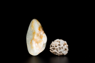 Two Chinese jade carvings, Qing