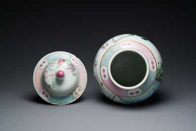 Vase couvert en porcelaine de Chine famille rose, marque de Qianlong, 19&egrave;me