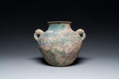 R&eacute;cipient &agrave; vin archa&iuml;que en bronze, 'lei', Chine, Zhou de l'Est, P&eacute;riode des Printemps et Automnes