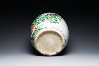A Chinese famille verte 'phoenixes' fish bowl, 19/20th C.