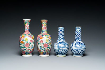 Twee paar Chinese blauw-witte en famille rose vazen, 19/20e eeuw