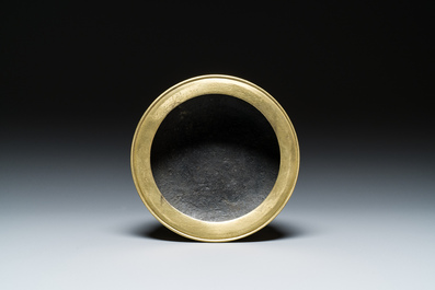 Br&ucirc;le-parfum tripode en bronze dor&eacute;, Chine, marque de Xuande, 19&egrave;me