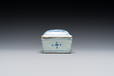 A fine Chinese blue and white rectangular seal paste box and cover, Ming