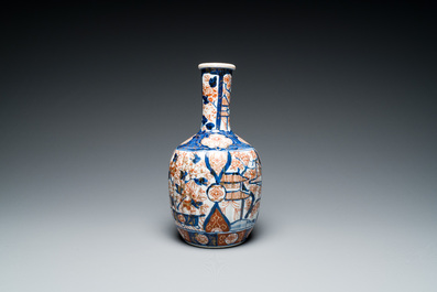 Een diverse collectie Japans Imari en Arita porselein, Edo/Meiji, 18/19e eeuw