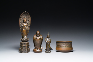 Trois sculptures de Bouddha et de Kannon et un br&ucirc;le-parfum en bronze, Japon, Edo/Meiji, 18/19&egrave;me
