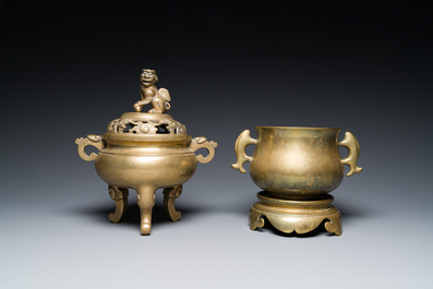 Six br&ucirc;le-parfums en bronze, Chine, 19/20&egrave;me