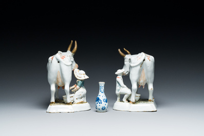 Een diverse collectie blauw-wit en wit Delfts aardewerk, 18e eeuw