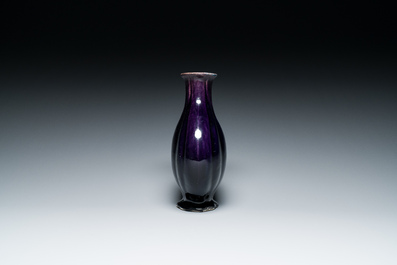 A Chinese monochrome aubergine-glazed vase, 19th C.