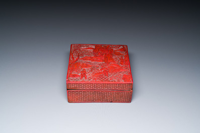 Un sceptre ruyi en buis sculpt&eacute; et une bo&icirc;te couverte en laque rouge de forme carr&eacute;e, marque de Wanli, 19/20&egrave;me