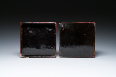 Un sceptre ruyi en buis sculpt&eacute; et une bo&icirc;te couverte en laque rouge de forme carr&eacute;e, marque de Wanli, 19/20&egrave;me