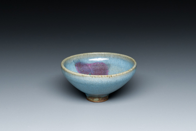 A Chinese junyao Song-style bowl, probably Qing