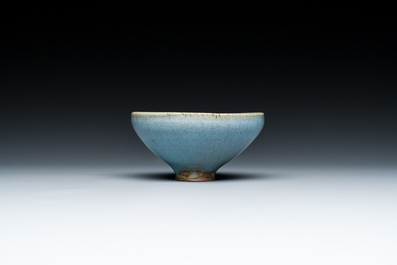 A Chinese junyao Song-style bowl, probably Qing