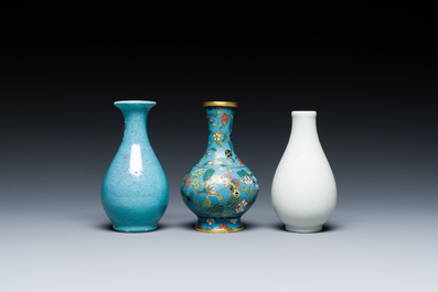 Three small Chinese bottle vases in cloisonn&eacute;, white and robin's-egg-glazed porcelain, 19/20th C.