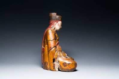 Bouddha en bois sculpt&eacute; laqu&eacute; et dor&eacute;, Chine ou Vietnam, 16/17&egrave;me