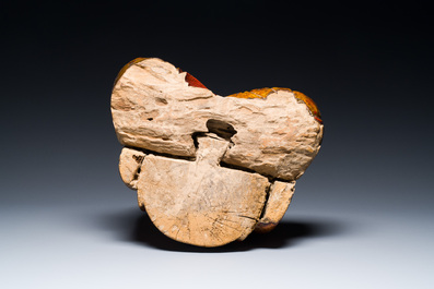 Bouddha en bois sculpt&eacute; laqu&eacute; et dor&eacute;, Chine ou Vietnam, 16/17&egrave;me