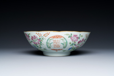 Een diverse collectie Chinees porselein, 19/20e eeuw