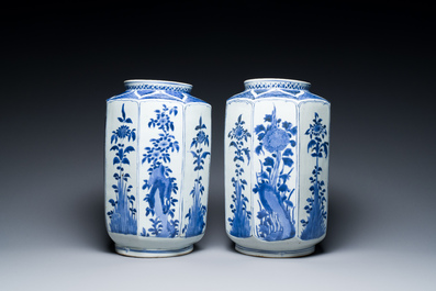 A pair of Japanese blue and white Kakiemon-style facetted jars, Arita, Edo, 17th C.