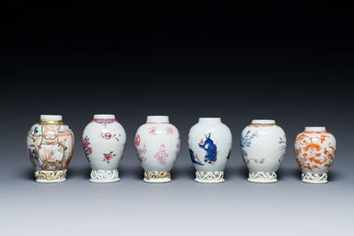 Zes Chinese famille rose, Imari-stijl en ijzerrode theebussen, Yongzheng/Qianlong
