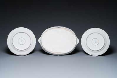 Service &agrave; 43 pi&egrave;ces en porcelaine polychrome de Meissen, Allemagne, 19/20&egrave;me