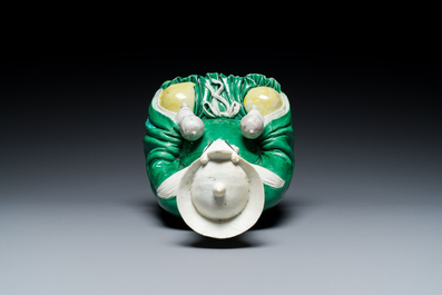 Figure de Longwang biscuit &eacute;maill&eacute; vert, Chine, Kangxi