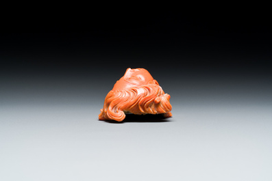 Sculpture d'une t&ecirc;te de femme en corail rouge, Trapani, Italie, 19&egrave;me