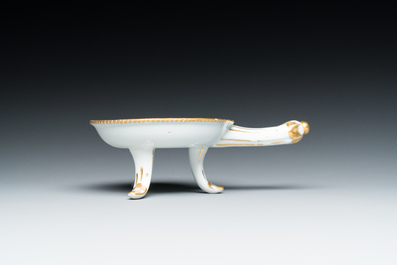 Coupe ans&eacute;e tripode en porcelaine polychrome de Meissen, 2&egrave;me moiti&eacute; du 18&egrave;me