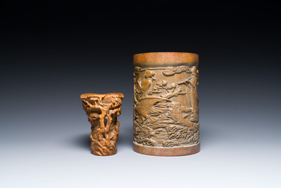 A Chinese bamboo libation cup, a brush pot and three brushes, 19/20th C.