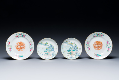 Twee paar Chinese famille rose borden, Daoguang en Qing Hua Zhen Pin 清華珍品 merk, 19/20e eeuw