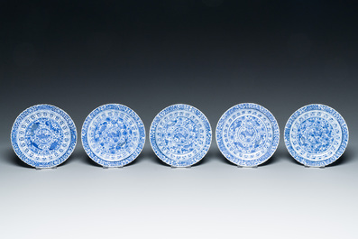 Ten Chinese blue, white, famille rose and Dutch-decorated cups and nine saucers, Kangxi and later