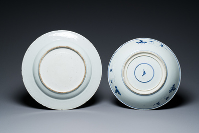 Five Chinese blue, white and famille rose dishes, Kangxi/Qianlong