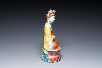 Doumu en porcelaine de Chine famille rose, marque de Zhu Mao Ji Zao 朱茂記造, R&eacute;publique