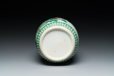Een diverse collectie Chinees porselein, 18/19e eeuw