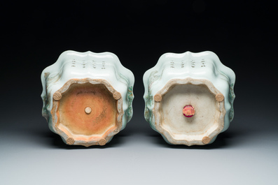 Paire de jardini&egrave;res en porcelaine de Chine qianjiang cai &agrave; d&eacute;cor des 'Sept sages dans la for&ecirc;t de bambou', 19/20&egrave;me