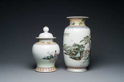 Twee Chinese famille rose vazen, Qianlong merk, Republiek