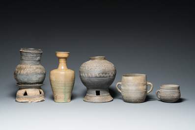 Cinq pi&egrave;ces en gr&egrave;s de Cor&eacute;e, Silla et Goryeo, 5&egrave;me et post&eacute;rieur